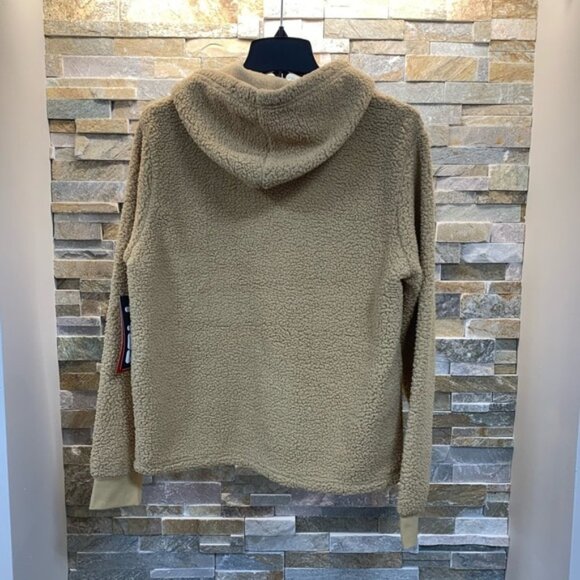 FILA Cropped Teddy Hoodie - Picture 4 of 6